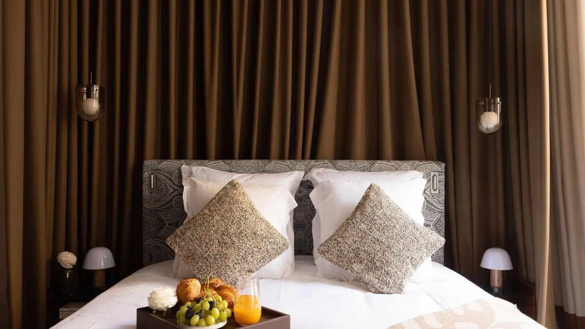 Palais Bourbon Hotel - Room 23 - 2P - Invalides Paris